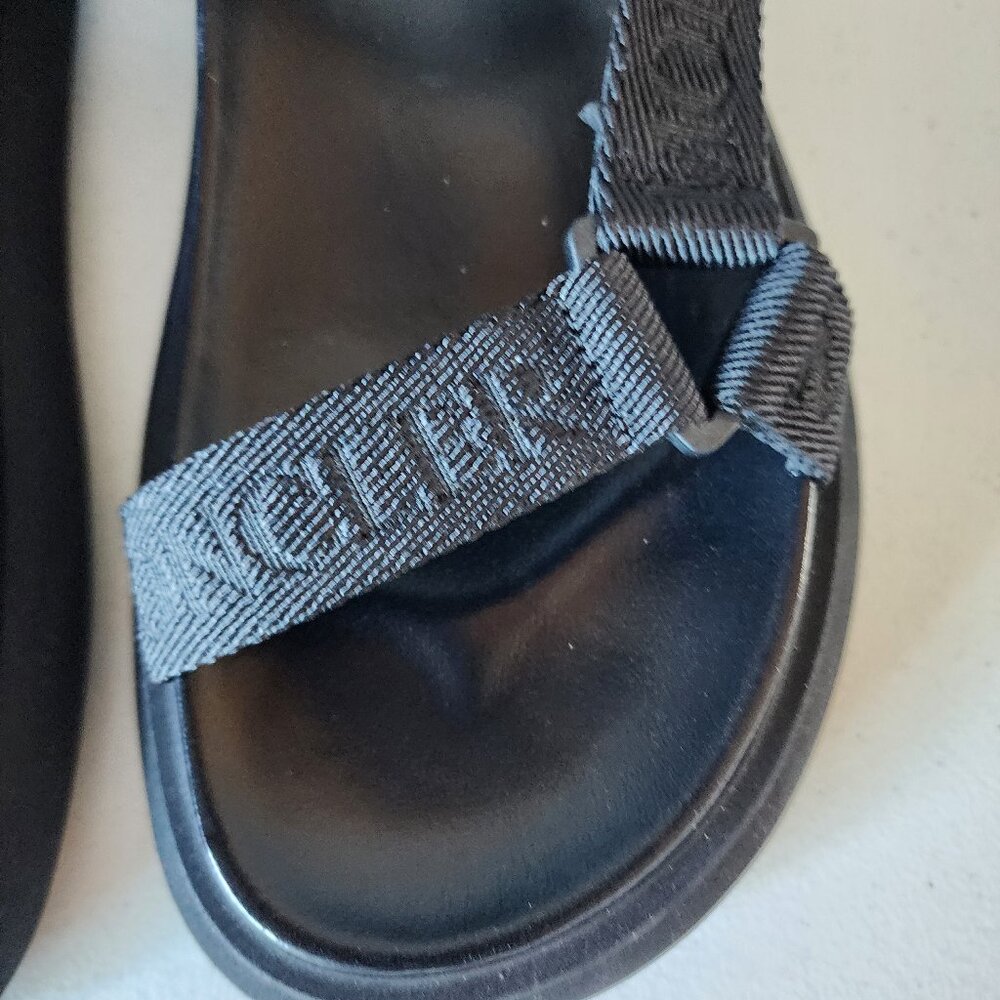 Moncler Sandals "NEW" - Picture 3 of 16